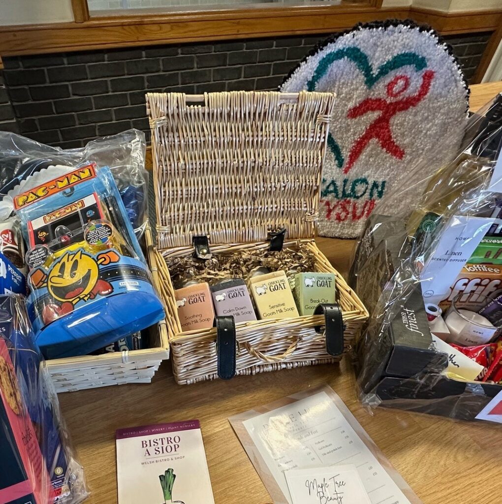 Our Random Acts of Kindness Campaign - Calon Tysul | Chuckling Goat