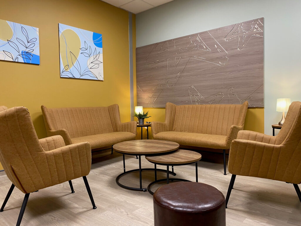 Image of bereavement room provided by 2wish charity, painted in comforting colours and furnished in a way that it does not feel too clinical.